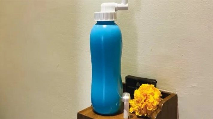 Portable Bidets: A Traveler's Guide to In-Flight Hygiene