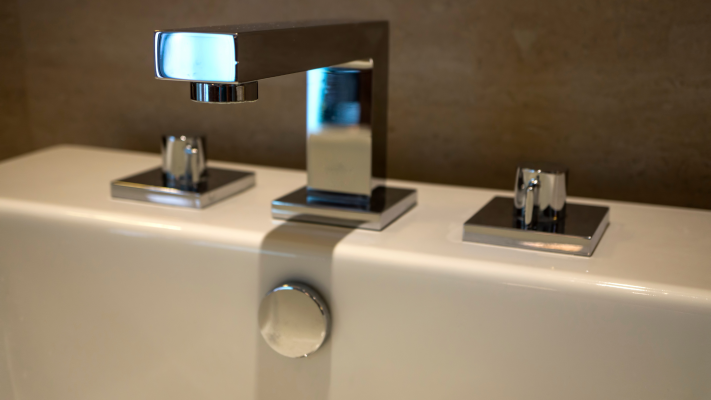 Types Of Bathroom Sink Faucets