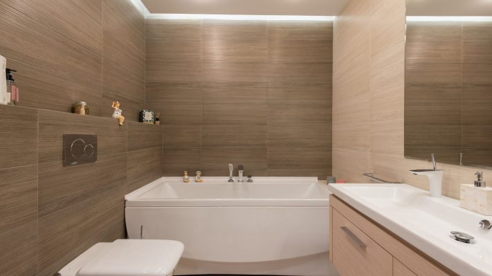 8 Tips For Maximizing Space In Your Bathroom 2 3 6