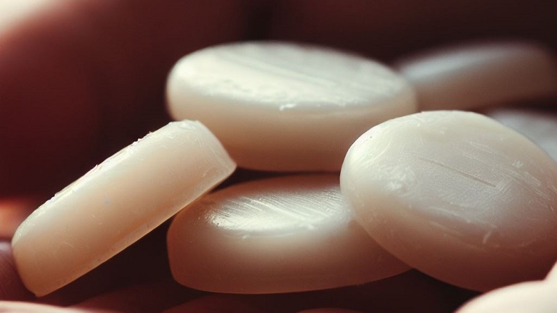 The best hand hygiene practices for referees and coaches 5 tablets
